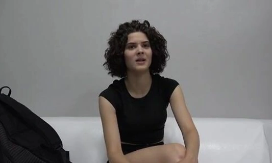 Первый в жизни Чешский кастинг для скромной кудряшки