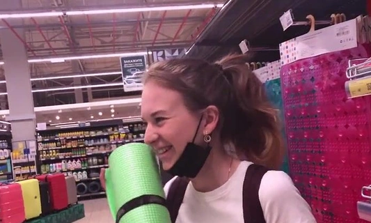 Думала начну заниматься йогой, но познакомилась с ним!