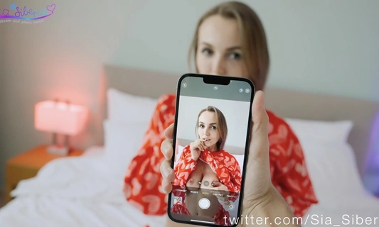 Она попросила меня сделать ей пару фоток и заслужил на секс