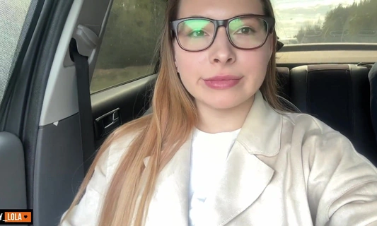 Весенняя прогулка на природе закончилась домашним сексом